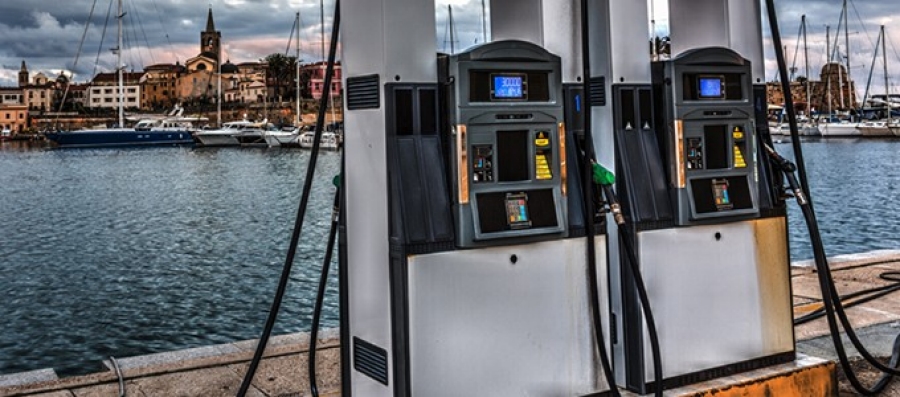 Problemas Comunes Relacionados al Combustible en Motores de Barcos – Y cómo evitarlos 